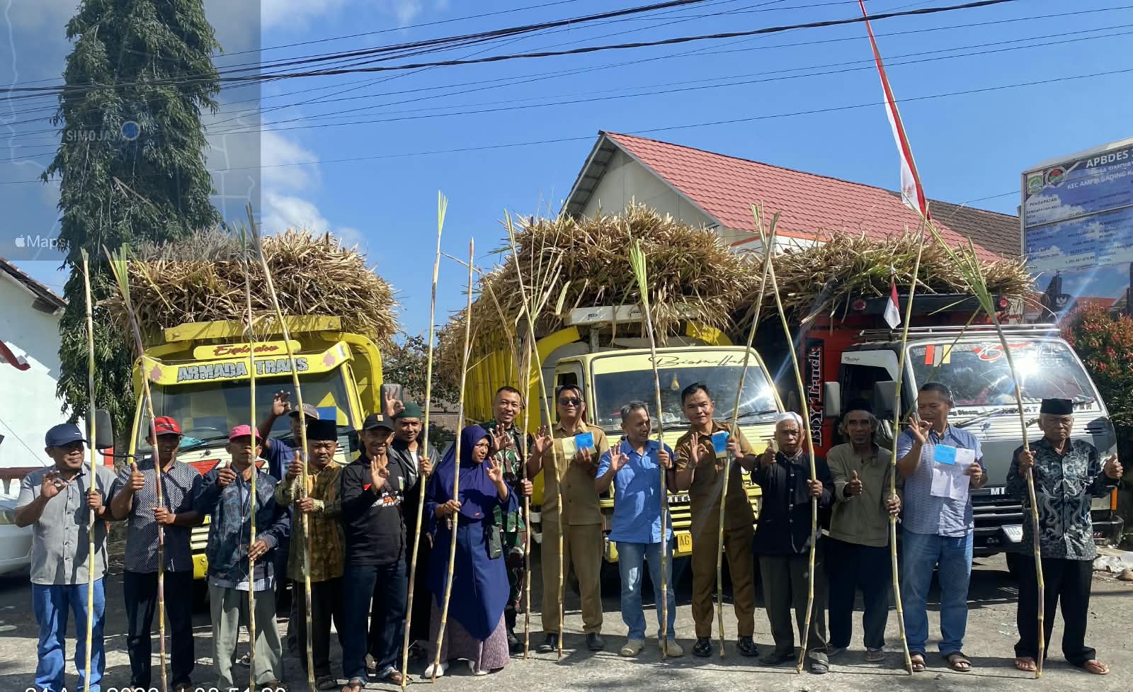 Babinsa Koramil 0818/17 Ampelgading Dampingi Penyerahan Bantuan Bibit Tebu kepada Gapoktan Desa Simojayan